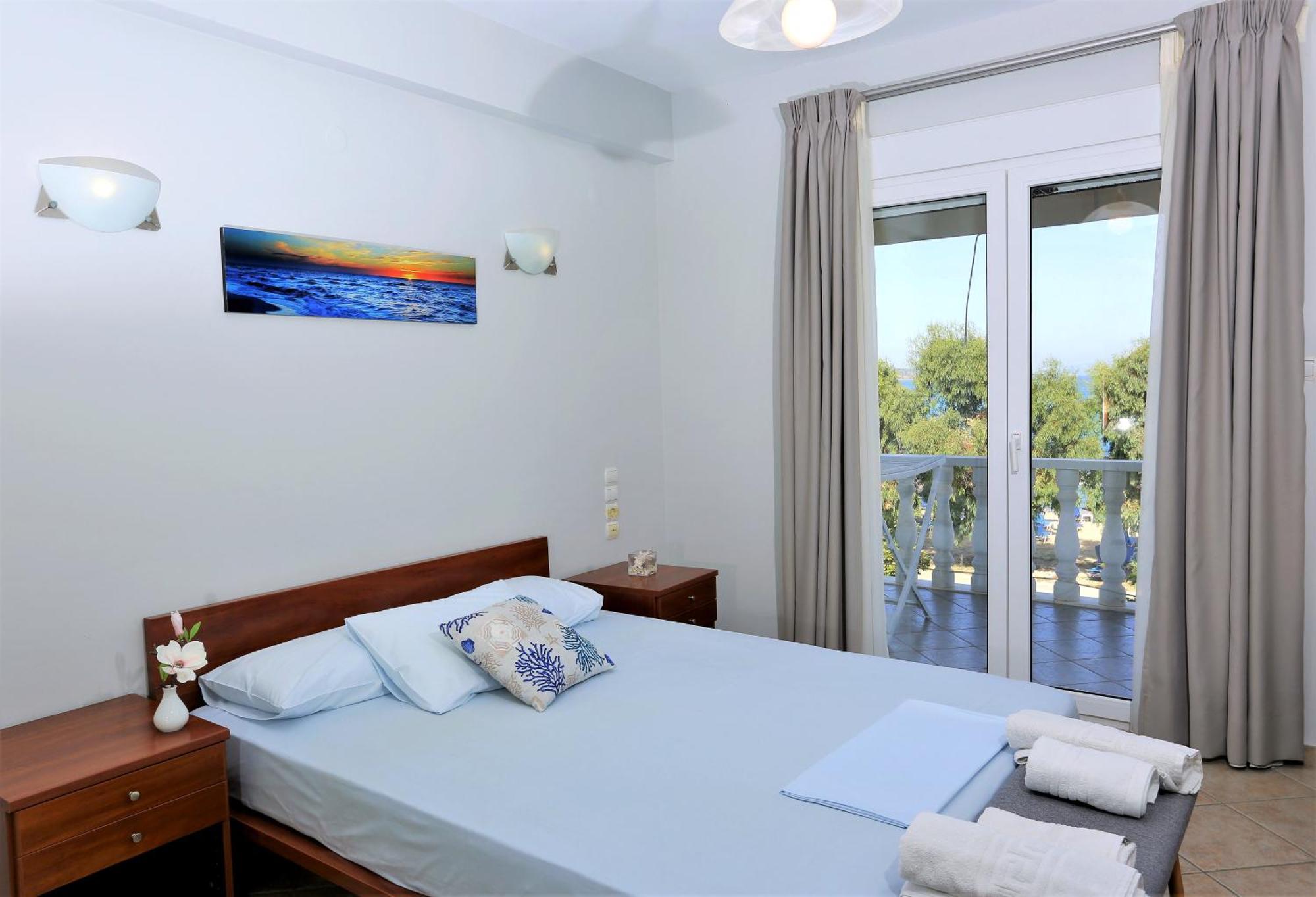 Chrispy Apartments Sivota  Room photo